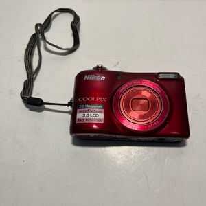 Nikon COOLPIX L28 20.1MP Digital Camera - Red